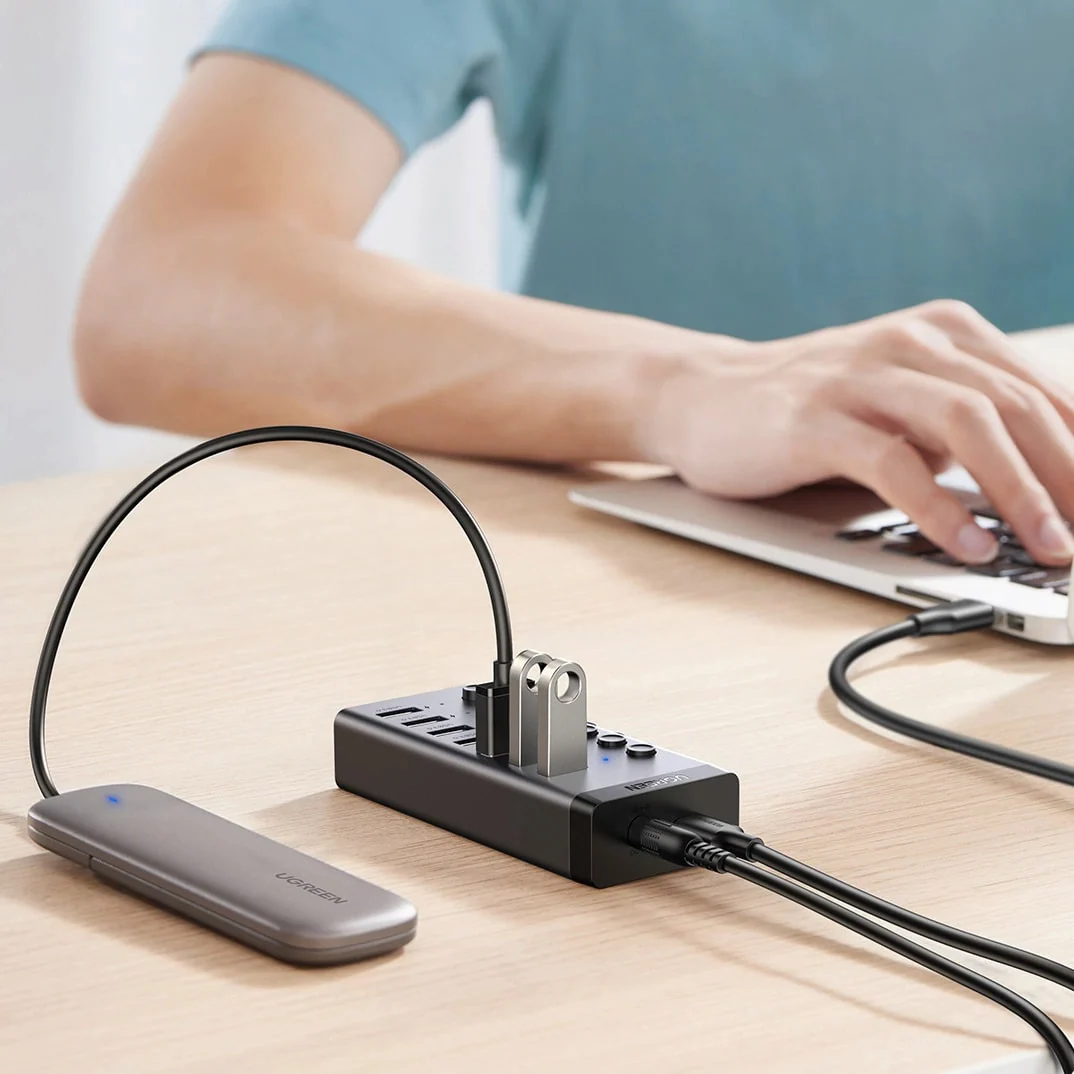UGREEN CM481 USB Hub, 7 x USB-A 3.0, Gray - Image 2